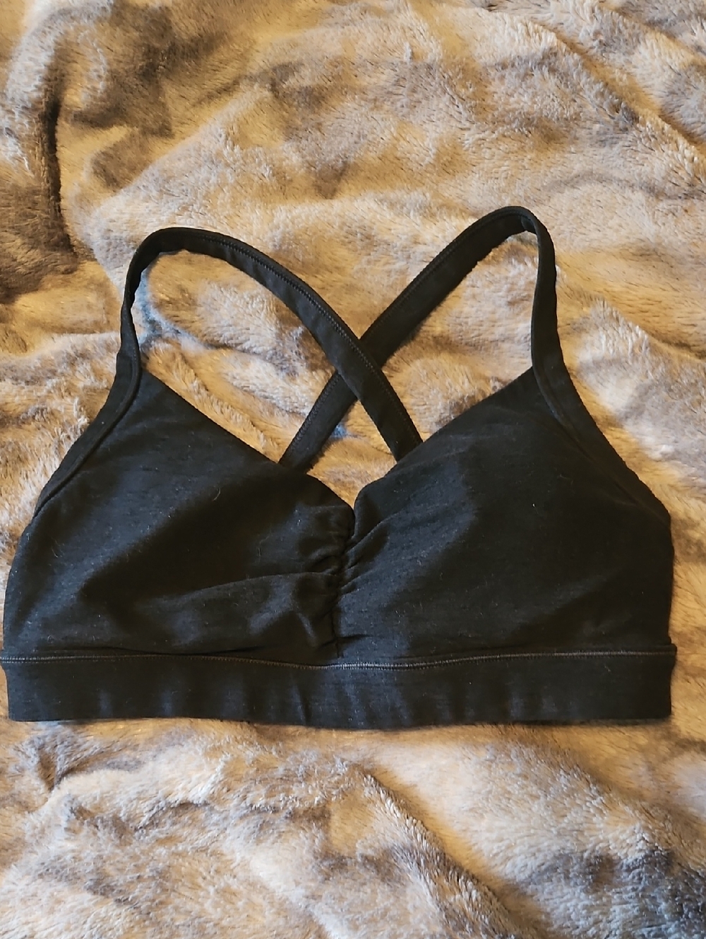 Vuori Black Crisscross Sports Bra